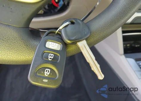 2018 Hyundai Elantra Sel from USA, damaged, VIN 5NPD84LF4JH278096